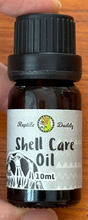 Load image into Gallery viewer, Reptile Daddy Shell Care Oil 10ml

